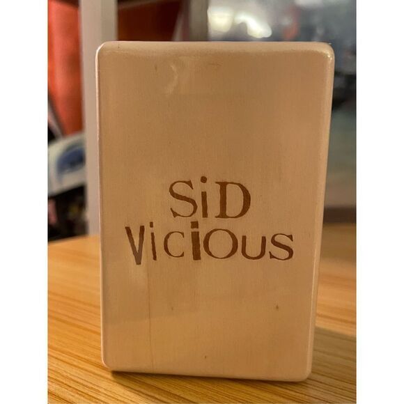 Sid Vicious KUBRICK MEDICOM mini figure Japan 2002 Sex Pistols Still Sealed NEW - Picture 2 of 5